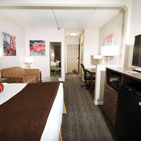 Best Western Plus Sandusky Hotel & Suites Exterior foto