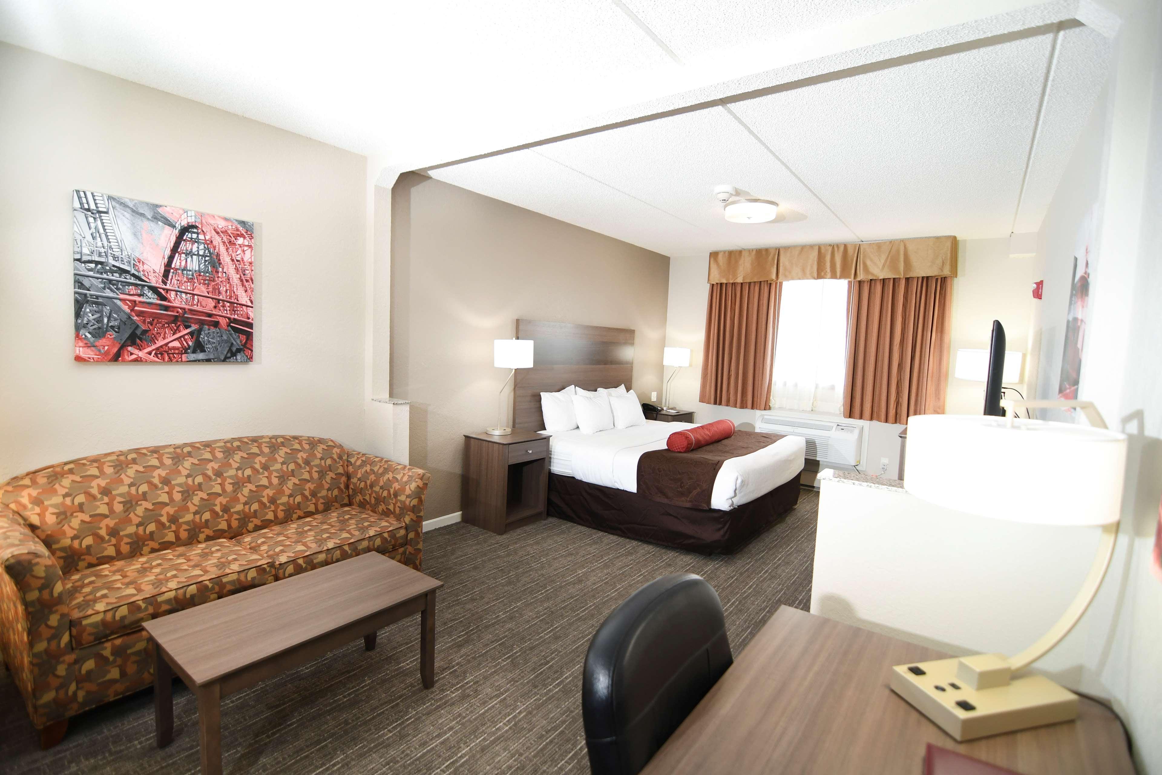 Best Western Plus Sandusky Hotel & Suites Exterior foto