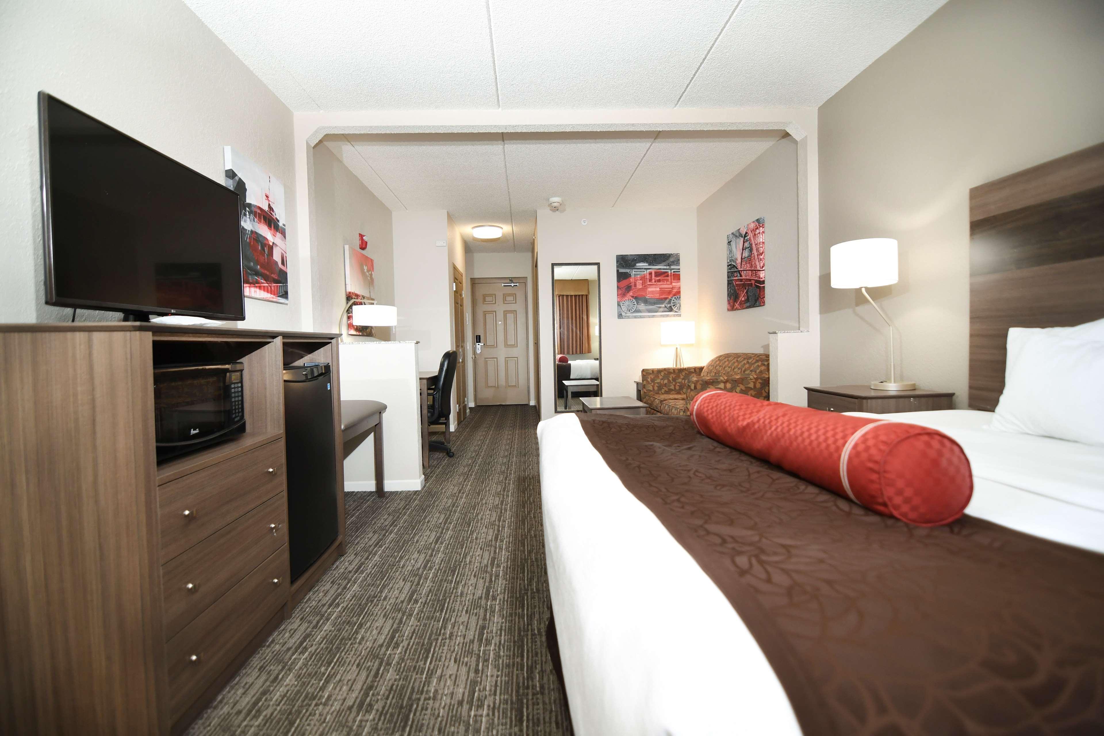 Best Western Plus Sandusky Hotel & Suites Exterior foto