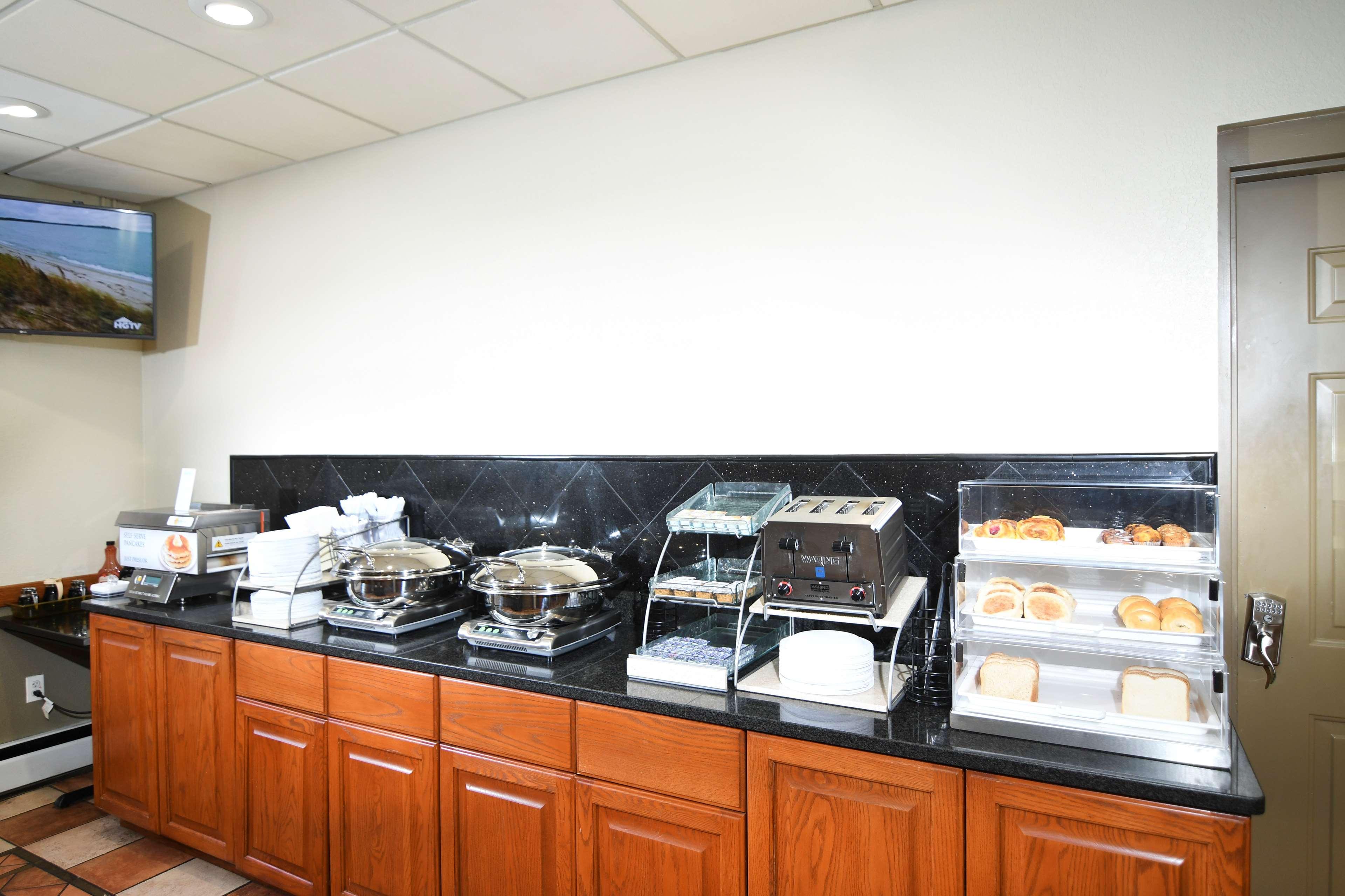 Best Western Plus Sandusky Hotel & Suites Exterior foto