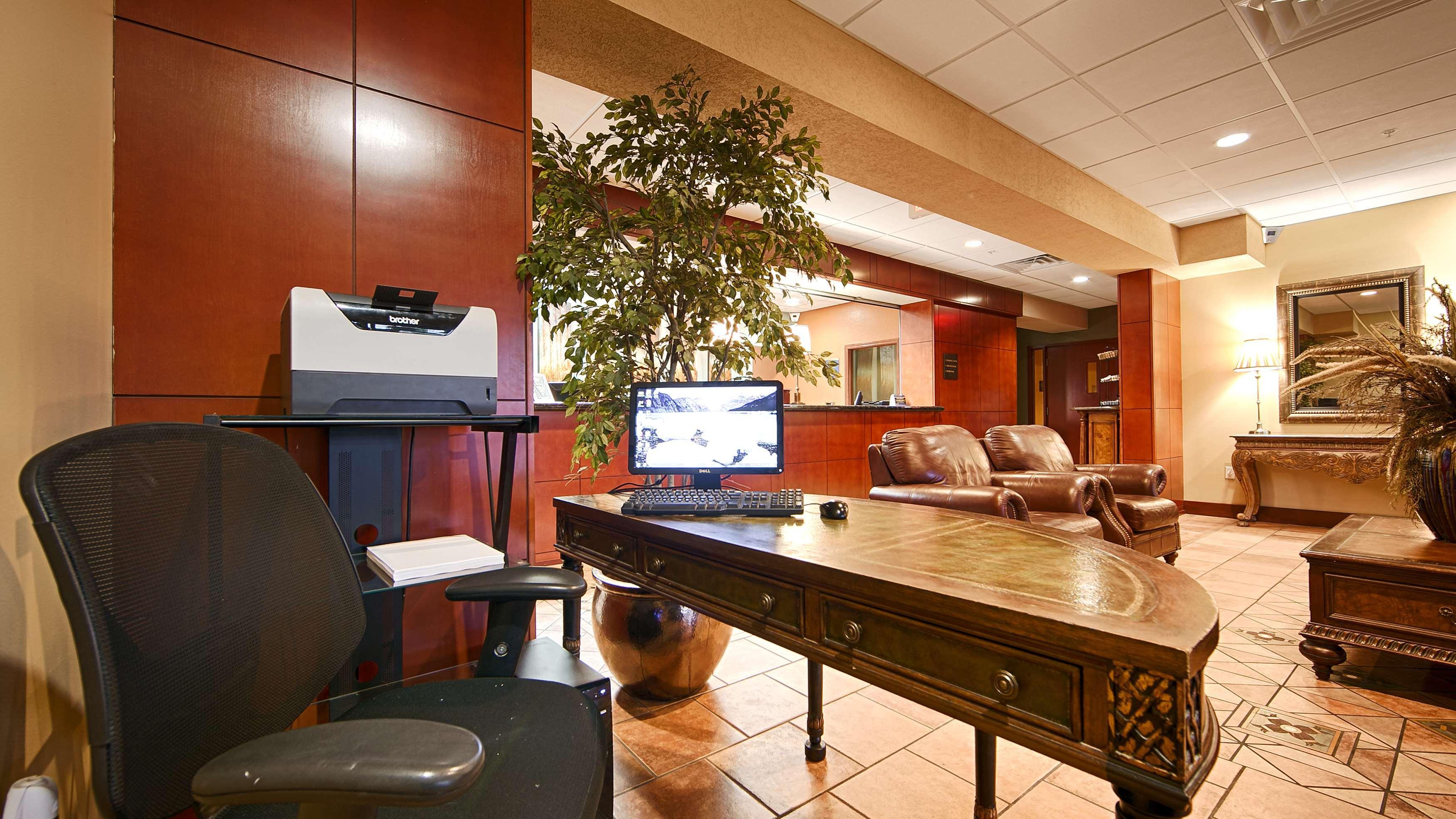 Best Western Plus Sandusky Hotel & Suites Exterior foto